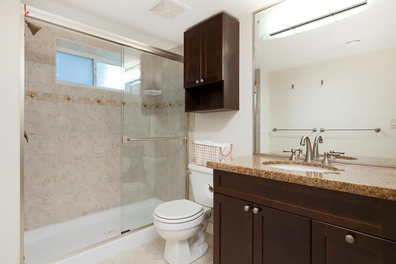 Cozy 3Bdr Suite Near Queen Elizabeth Park Vancouver 0*,